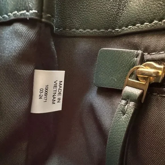 🚫SOLD🚫Tory Burch Soft Fleming Convertible Shoulder Bag in Sycamore (Green) - Picture 16 of 17